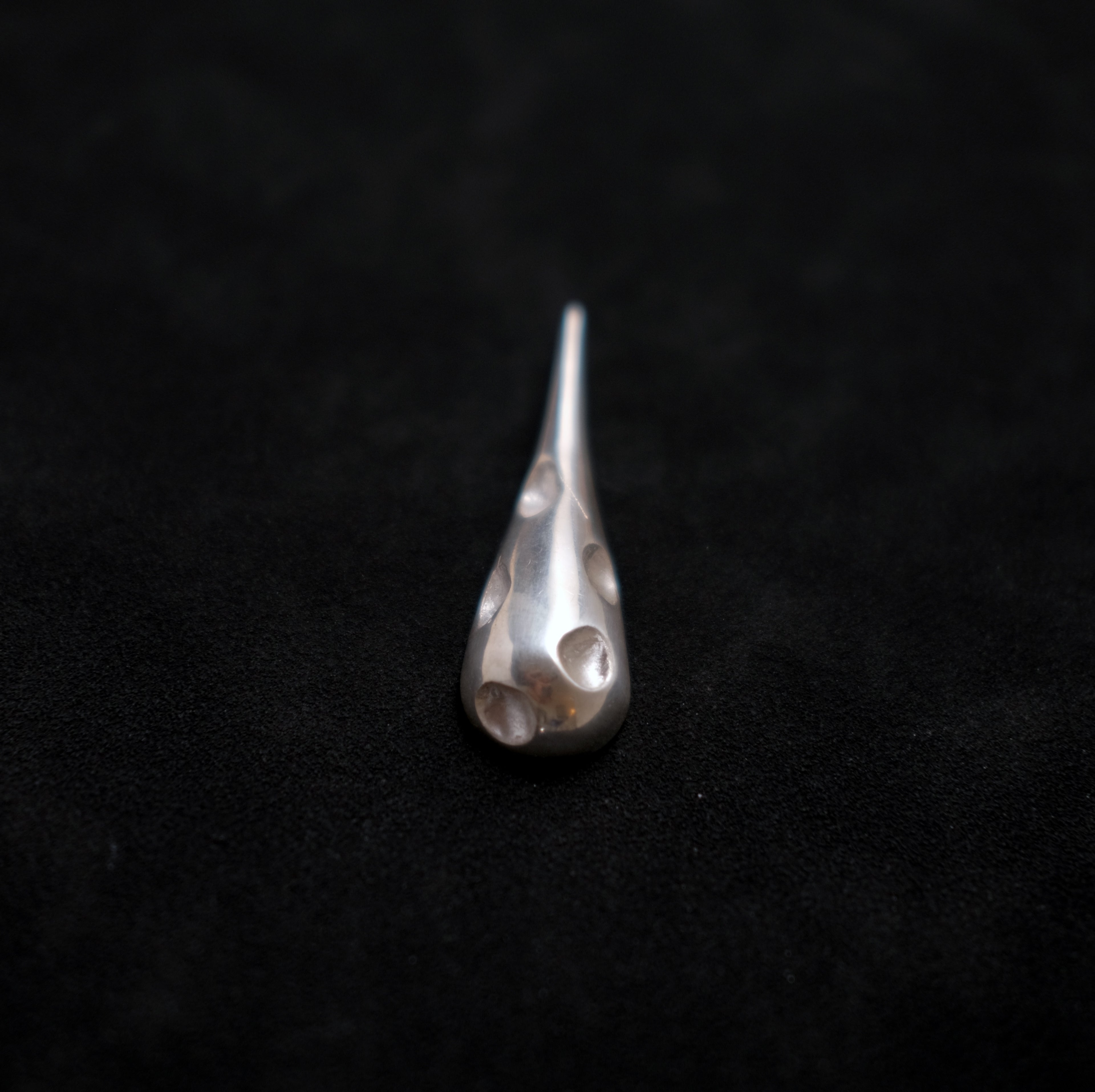 Vintage Teardrop Dimple Pendant