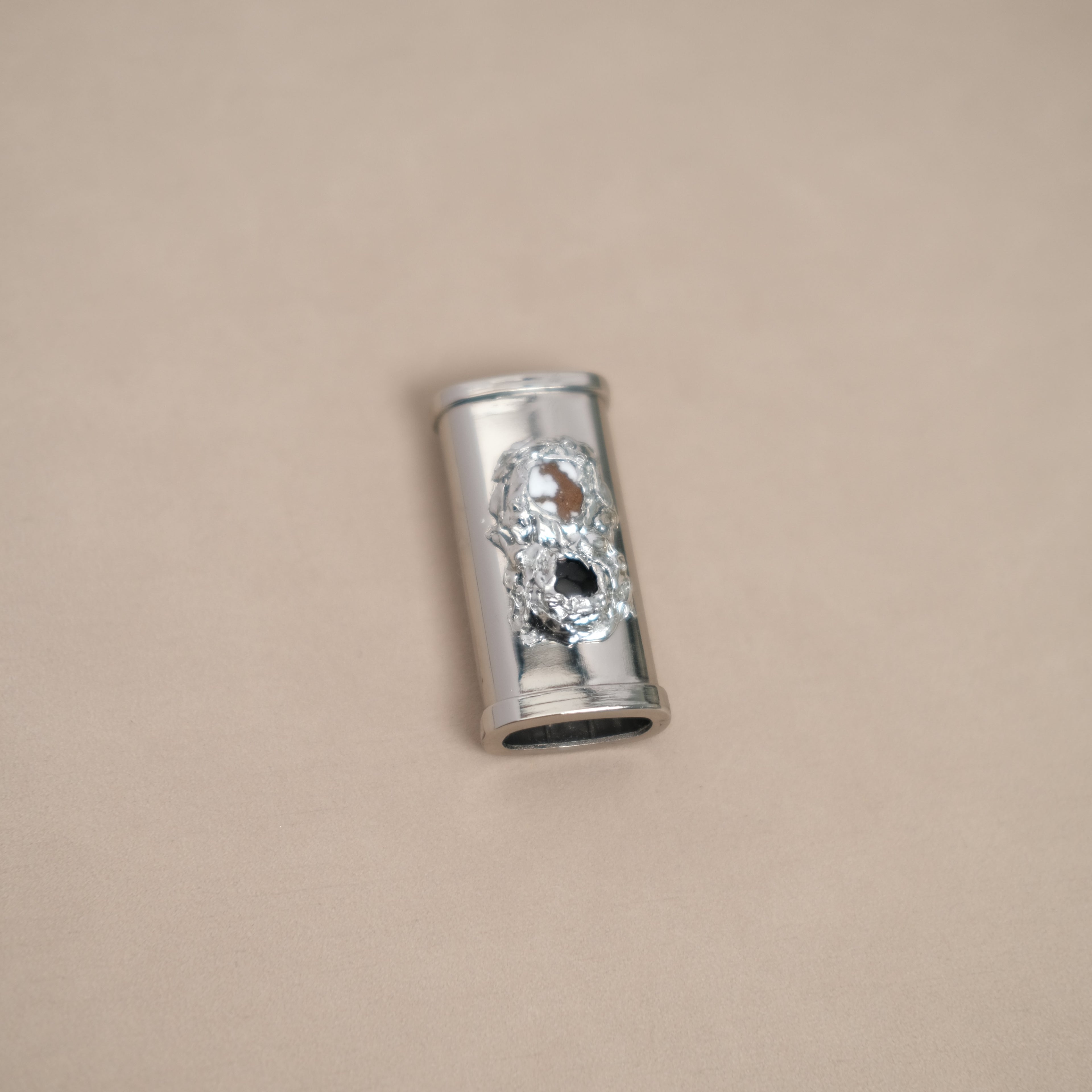 Jument Petit Lighter Case 002