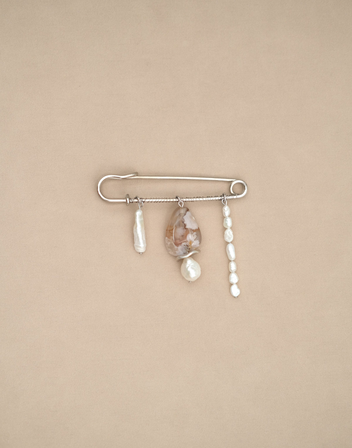 Fleurir Pin