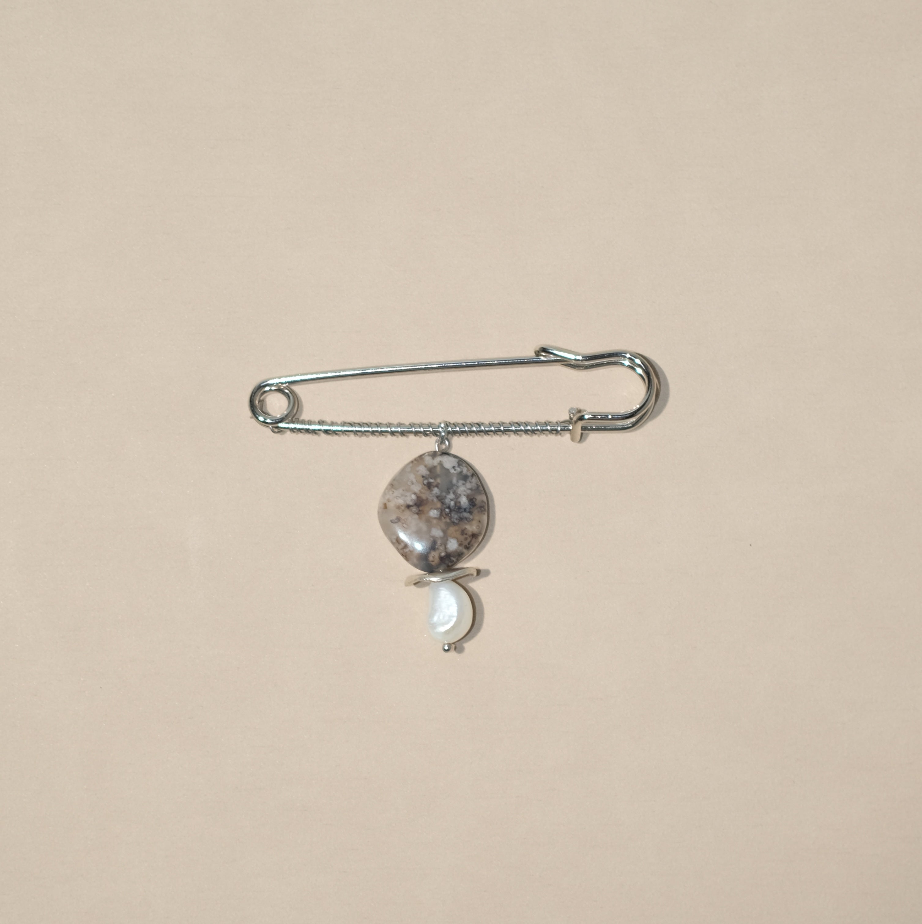 Perle Fleurie Jumbo Pin