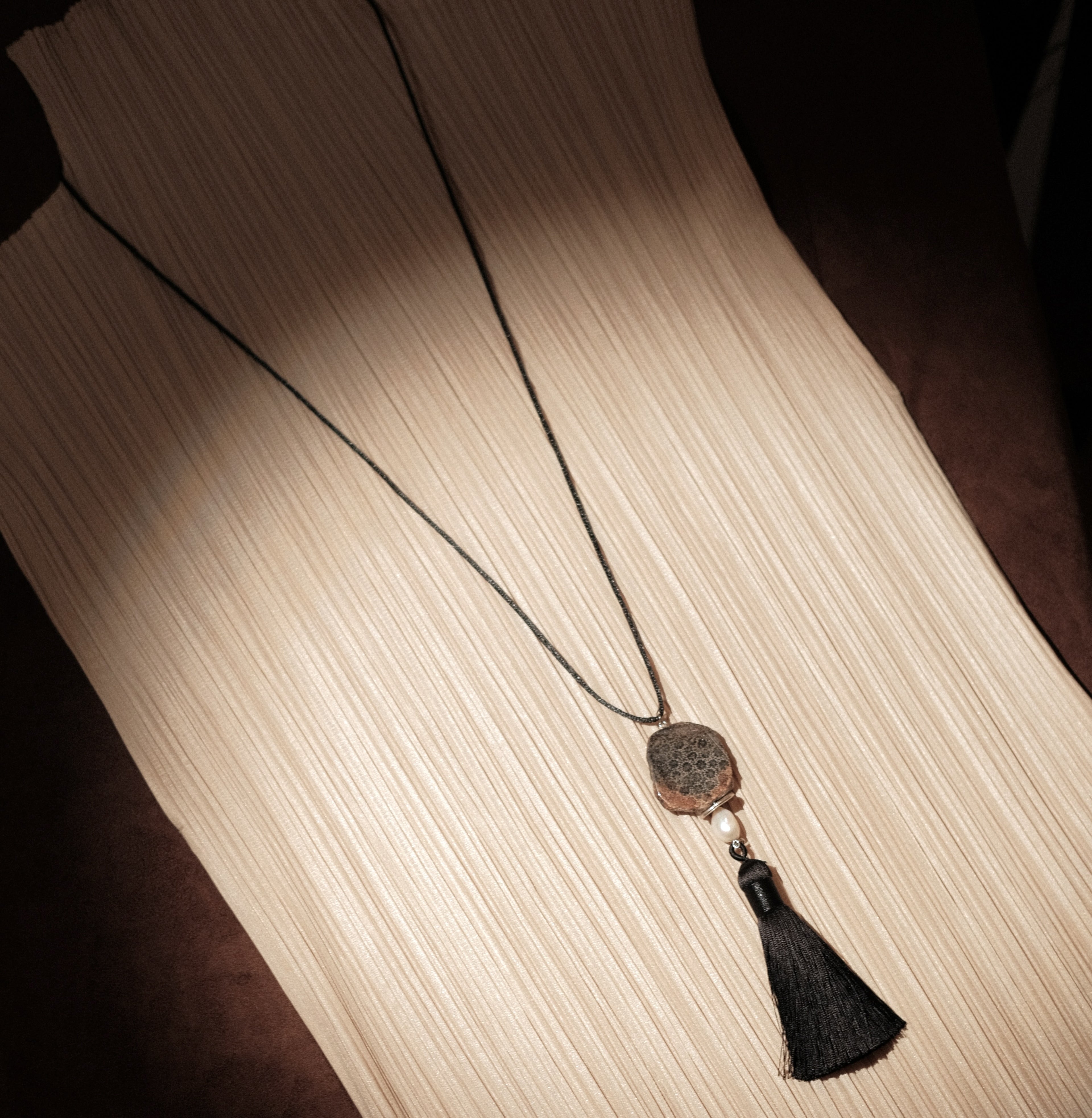 Dalle Tassel Necklace II