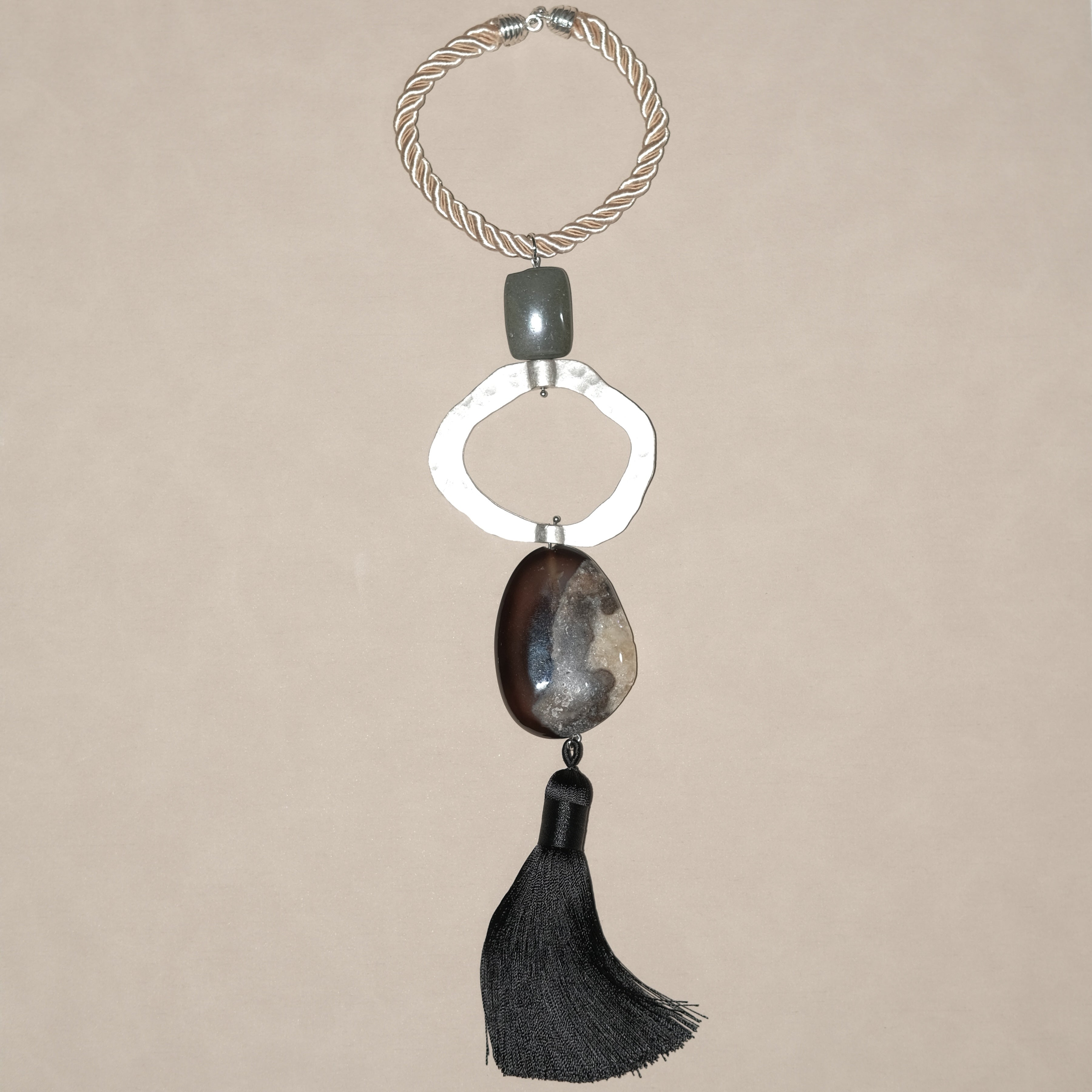 Libre Door Knob Tassel