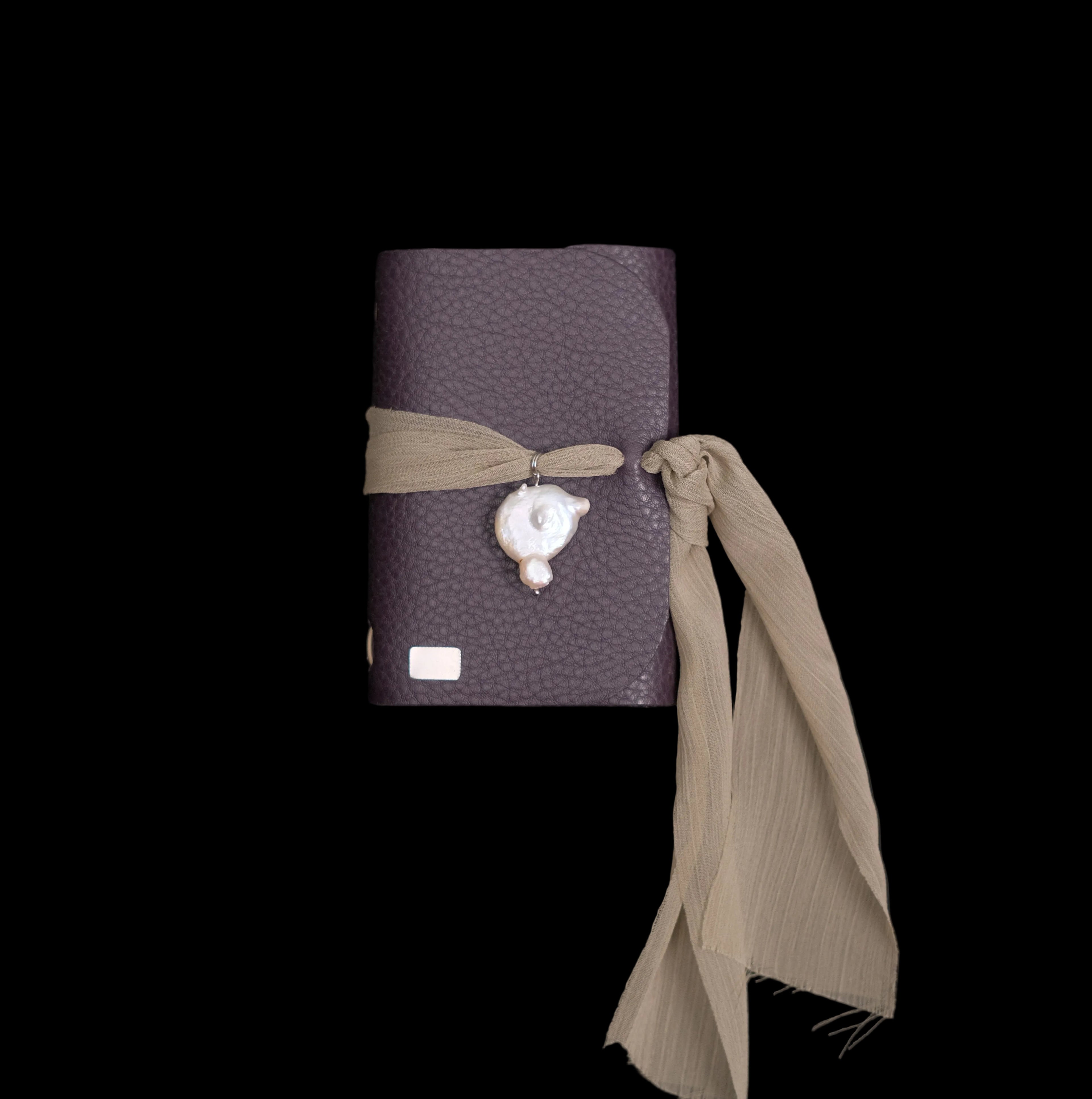 Aubergine Petit A7 Journal