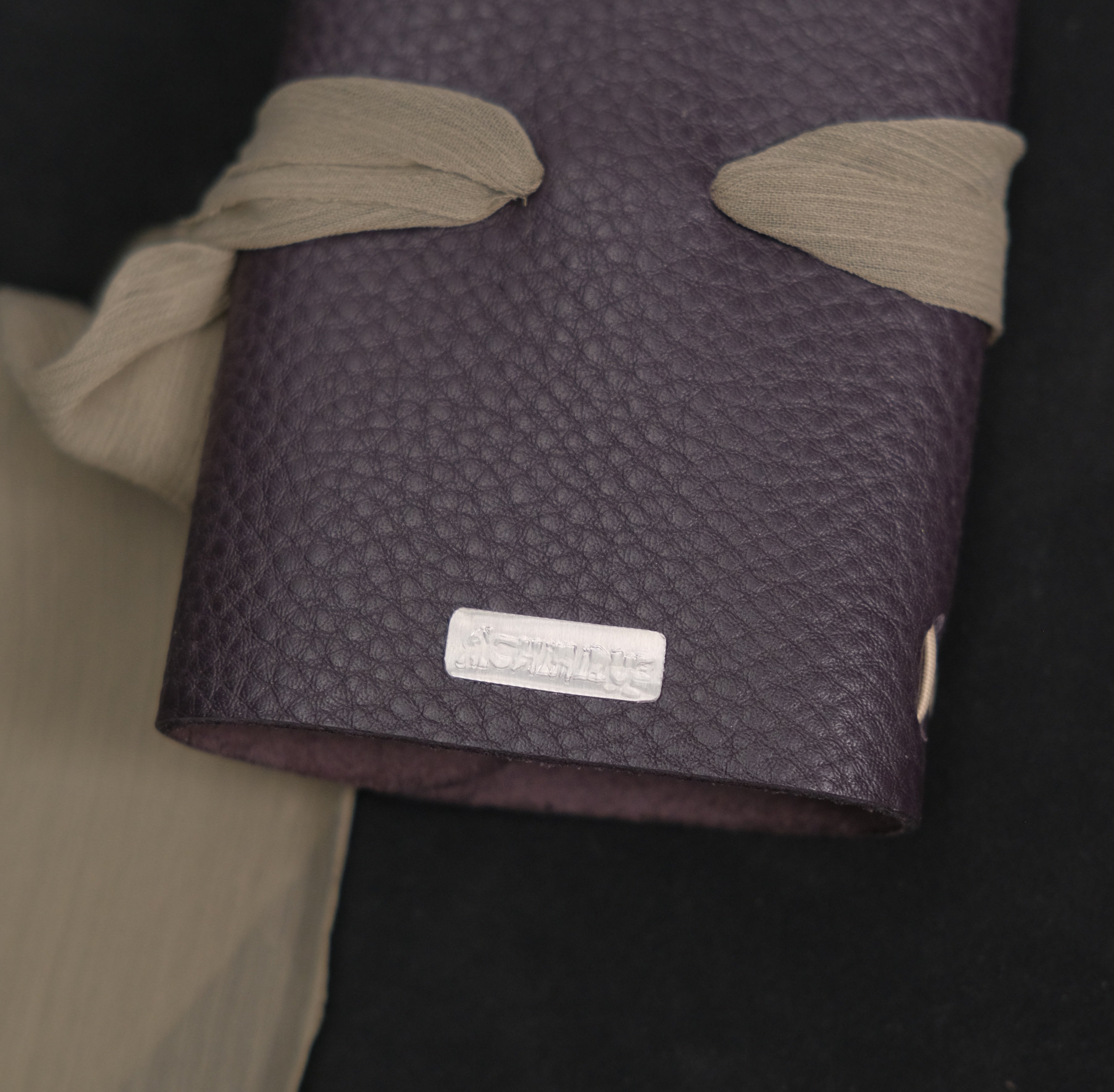 Aubergine Petit A7 Journal