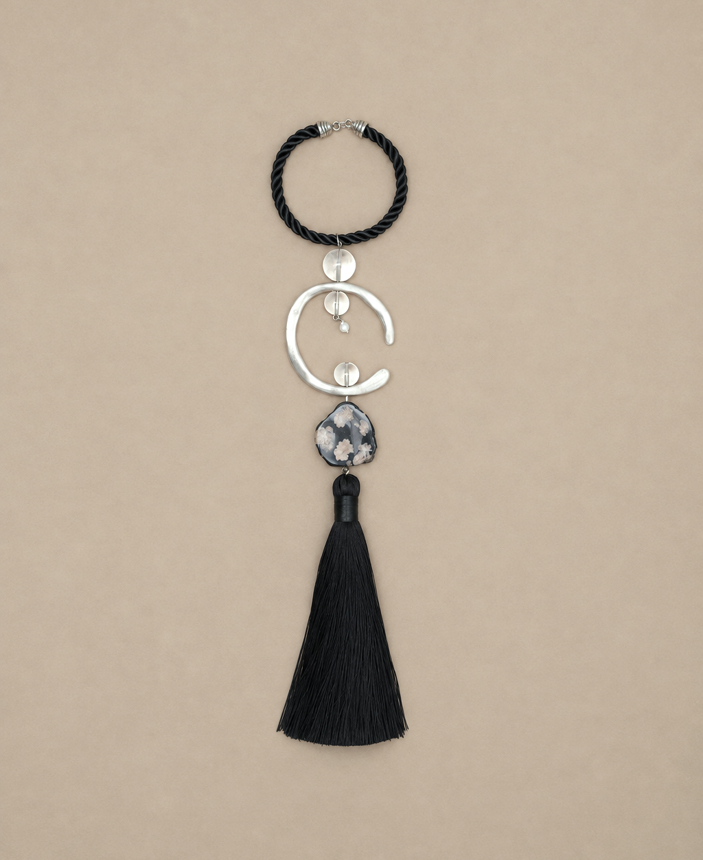Courbe Door Knob Tassel